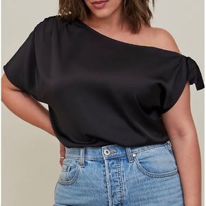 🆕 Black Satin Off Shoulder Top 3 3X 22 24 NWT Torrid New!